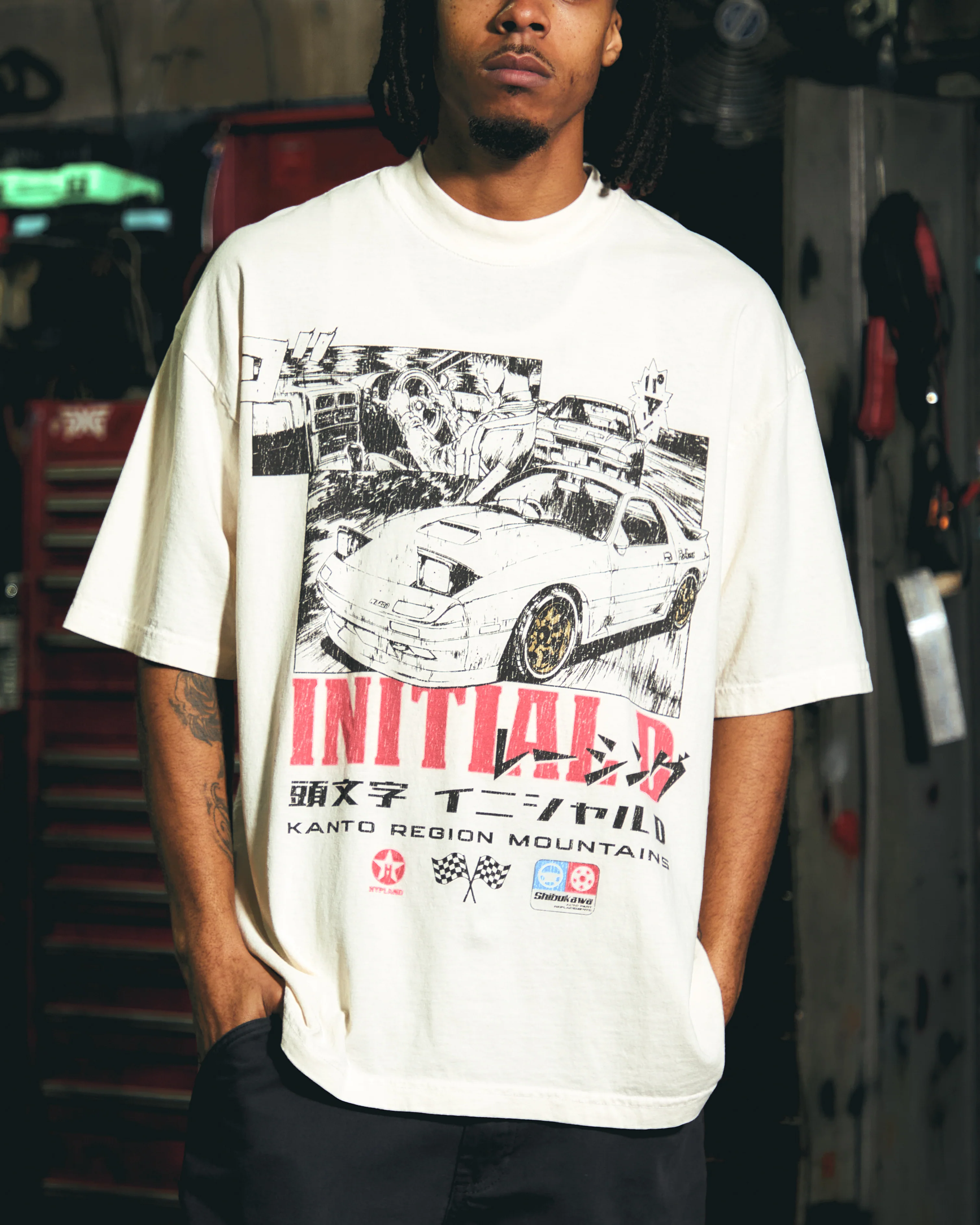 1833-small-small-variation-2.webp INITIAL D KANTO MOUNTAINS GAS SHIRT (CREAM)