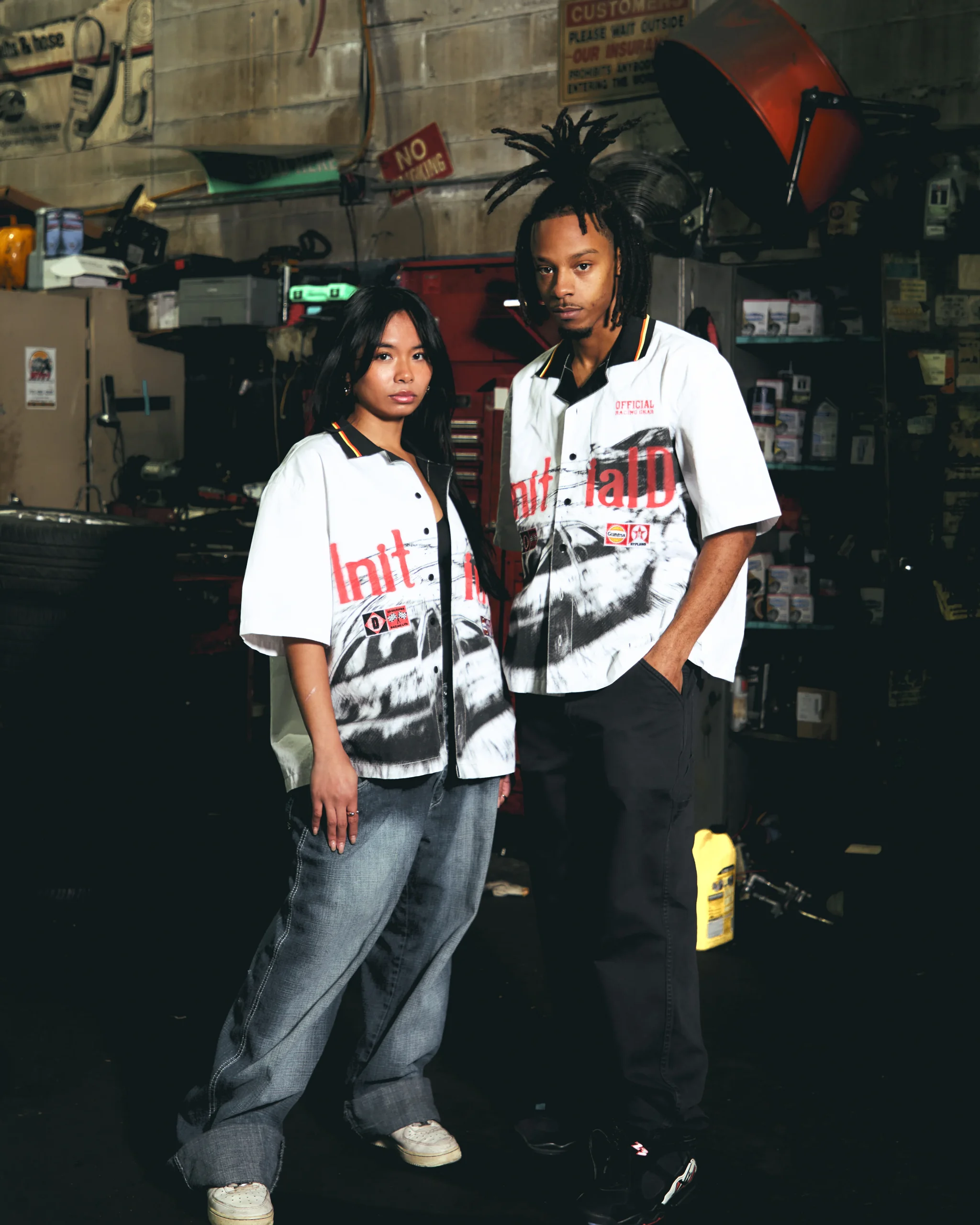 1861-initial-d-racing-team-button-up-shirt-3.webp INITIAL D RACING TEAM BUTTON UP SHIRT
