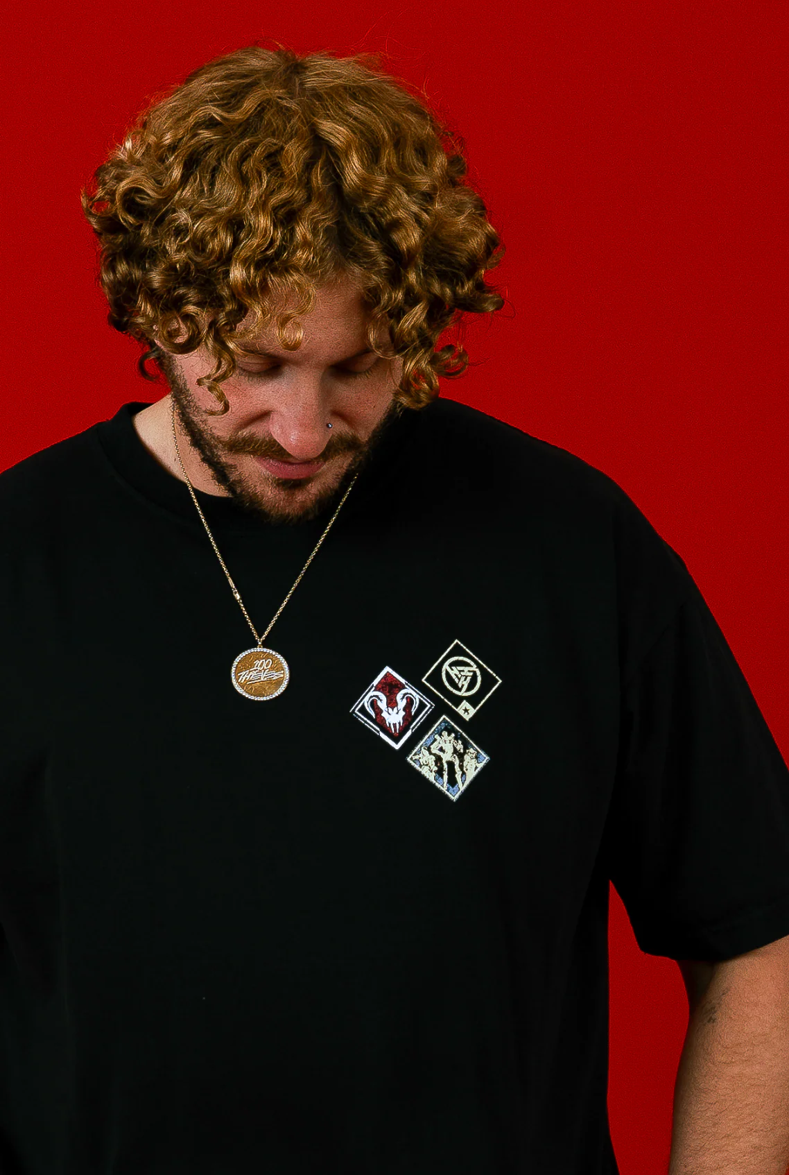 405-apex-icons-shirt-black-3.webp APEX ICONS SHIRT (BLACK)